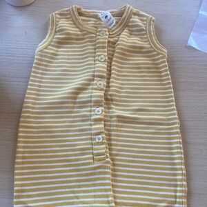 Kate Quinn yellow and white striped ribbed jumpsuit 12-18 months